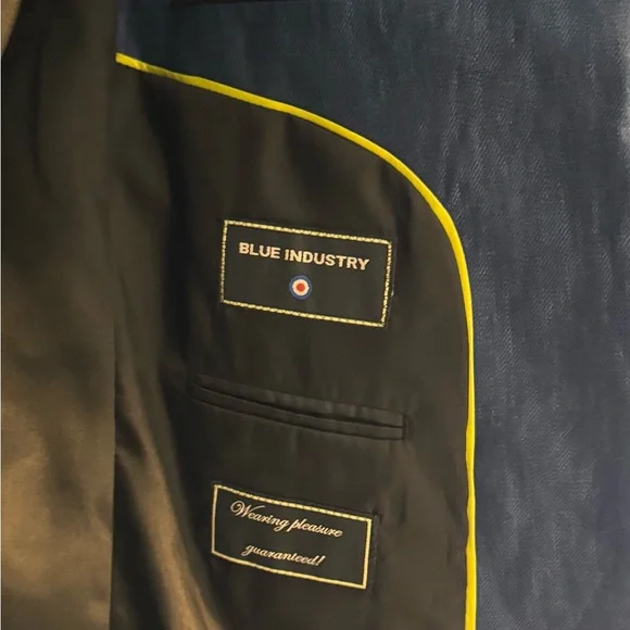 Men's Blue Blazer - Picture 7 of 8